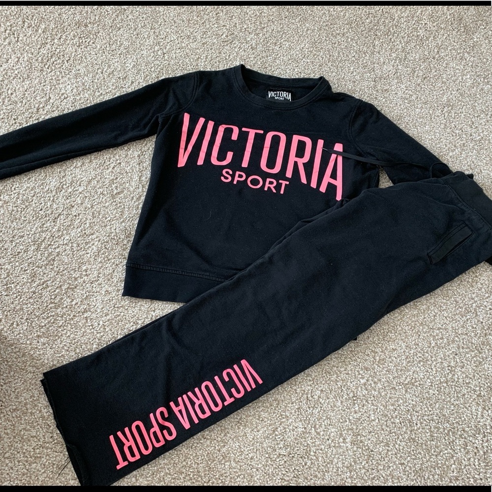 Victoria’s Secret Victoria Sport sweatsuit set/outfit xs
